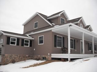 20 Waterbury Rd, Nassau, NY 12123