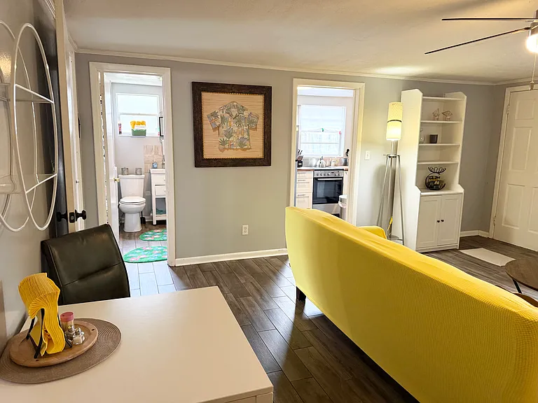 2320 Vista Ave — Photo 1