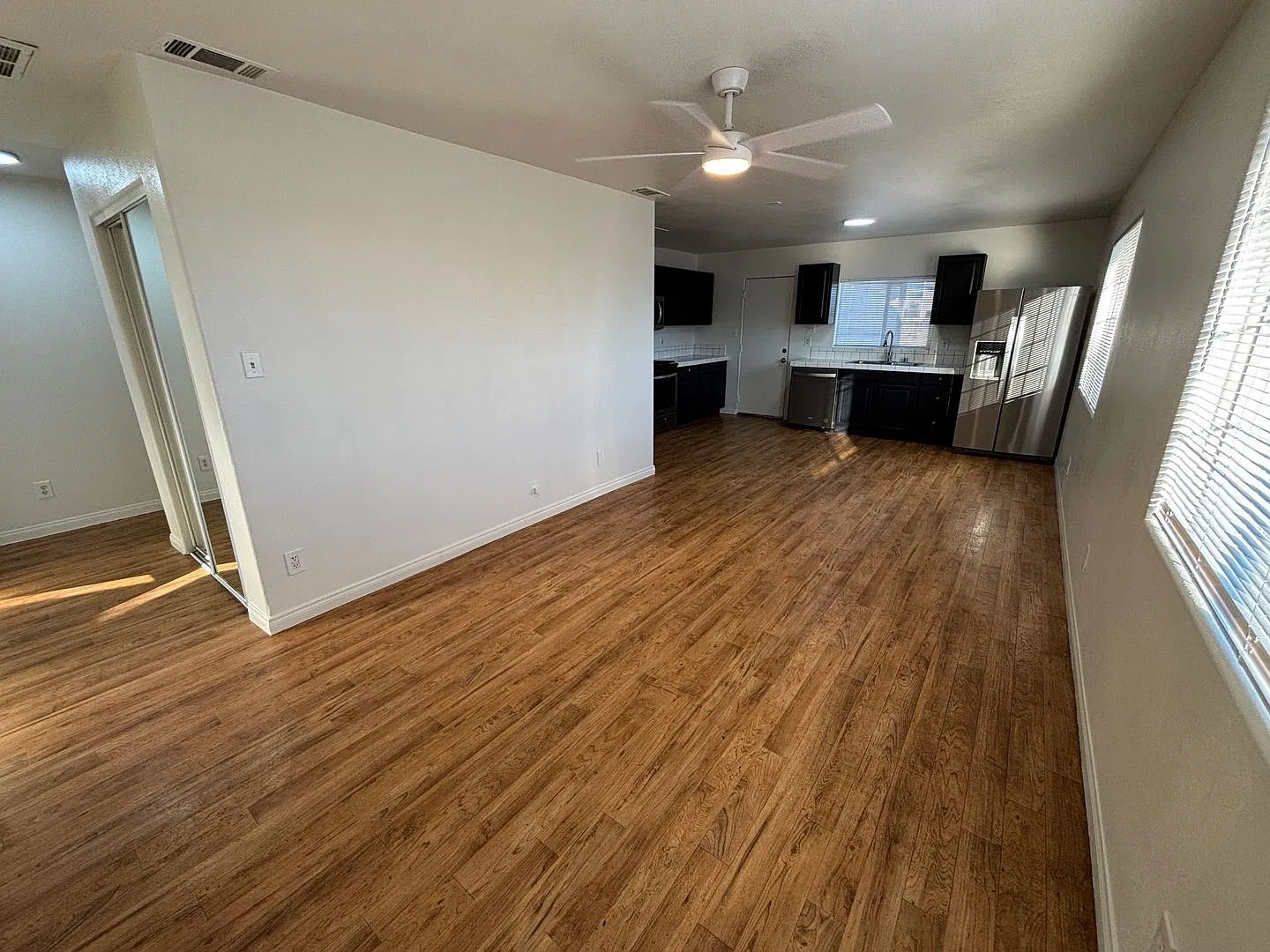 3 bed, 2.0 bath, $2,700 — Photo 3