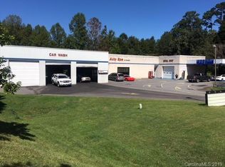 2931 N Center St, Hickory, NC 28601