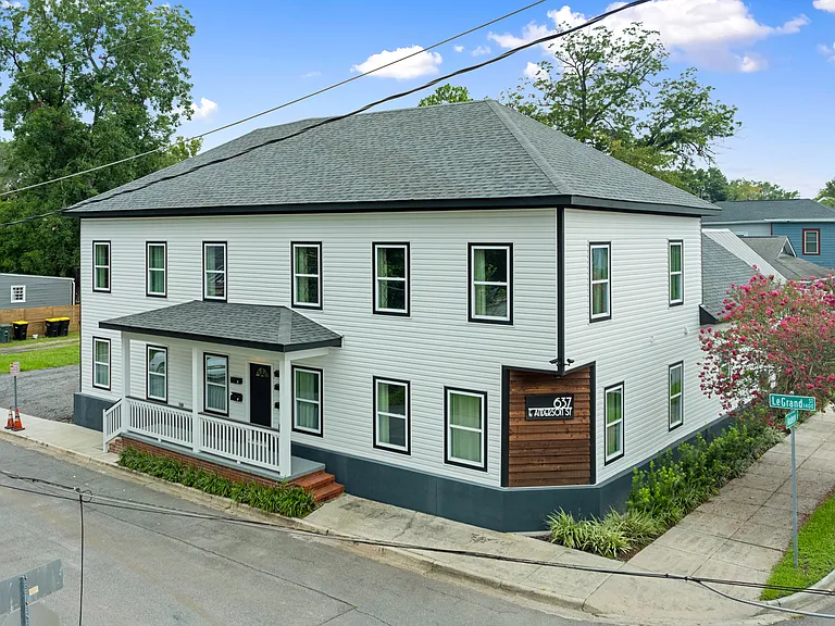 637 E Anderson St — Photo 1