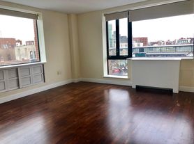 30-2 30th St, Astoria, NY
