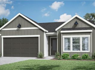 1320 Semmerset Ave #100, Clovis, CA 93619