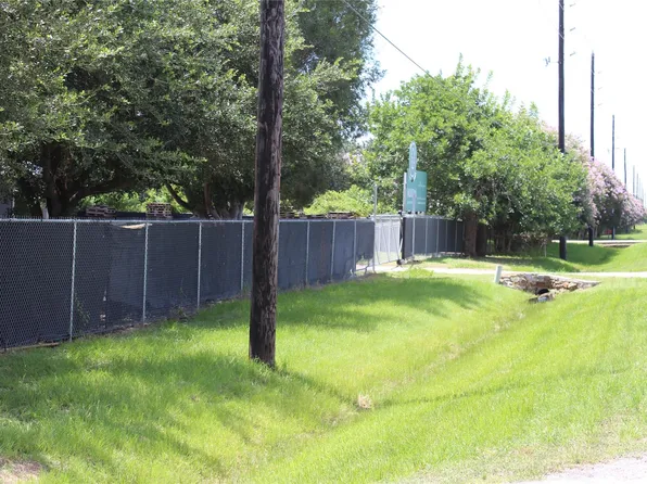 5818 Pitts Rd, Katy, TX 77493