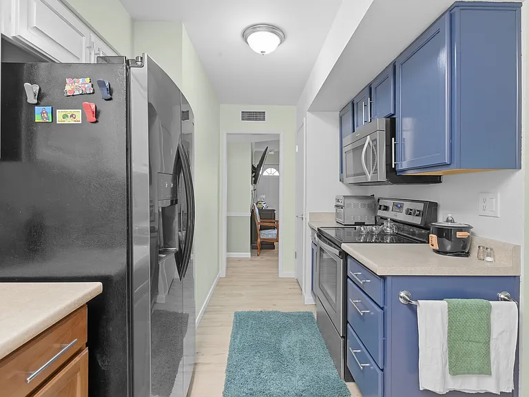 17226 N Lindgren Ave — Photo 13
