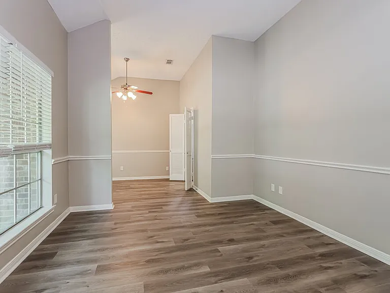 24 S Rain Forest Ct — Photo 10