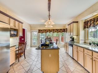 47051 Eastbourne Rd, Canton, MI 48188