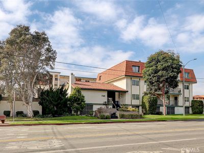 745 Main St APT 202, El Segundo, CA, 90245