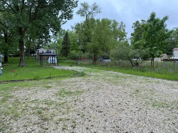 5-122 Woodhaven Lakes, Sublette, IL 61367