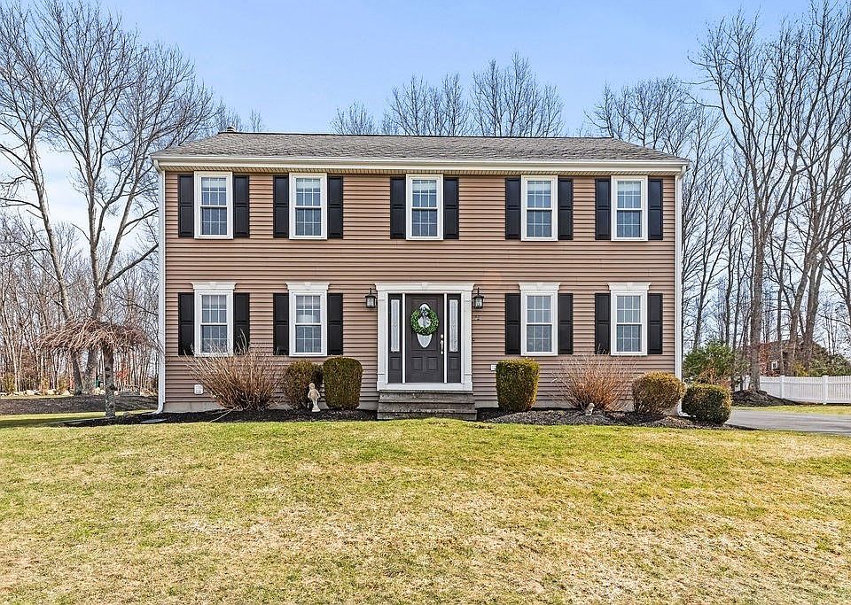 1st image of 53 Elyse Rd