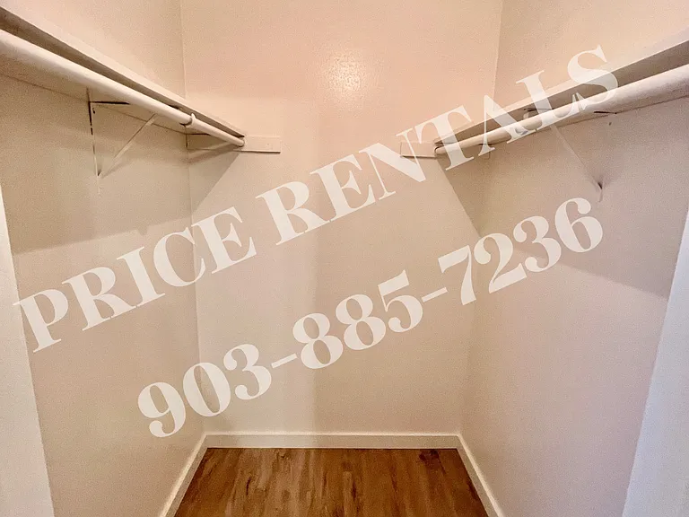 201 W Spence St #6-A — Photo 9
