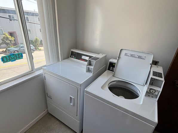 4638 Balboa St APT 1