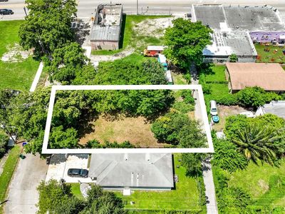 665 NW 43rd St, Miami, FL, 33127