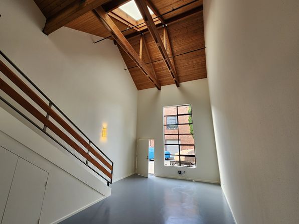 730 29th St APT 8C
