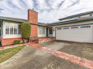17668 Parker Rd, Castro Valley, CA 94546