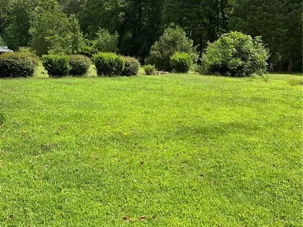 0 Old Town Dr, Winston Salem, NC 27106