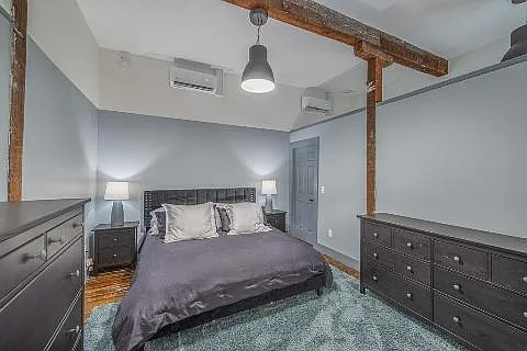 309 W 3rd St #2 — Photo 9