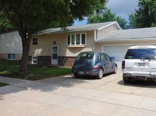 229 8th St SW, Spencer, IA 51301