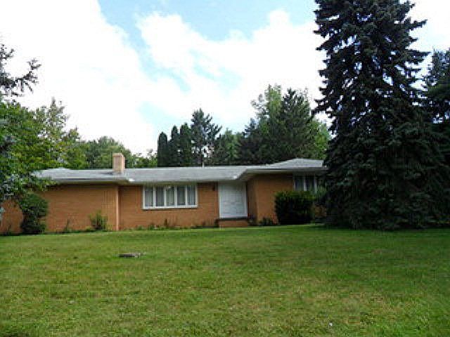 1st image of 2084 Matthes Dr