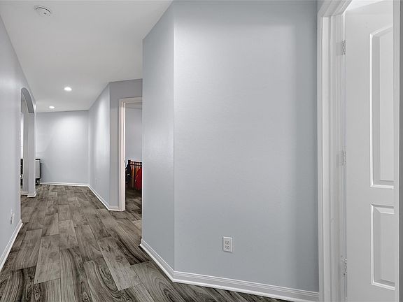 3rd image of 1802 Opal Peach Dr