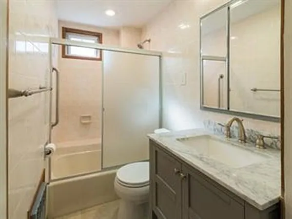 23 Magee St #1 — Photo 5