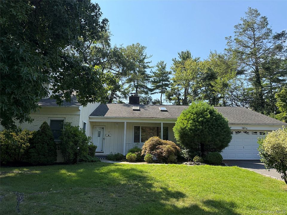 1st image of 60 Oaktree Ln