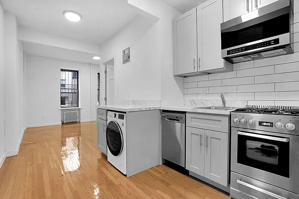 Rented by Corcoran | media 3