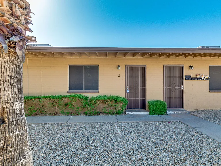 1809 E Virginia Ave — Photo 4