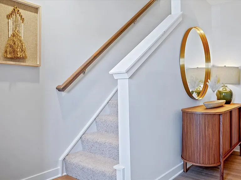 Model Home Pic