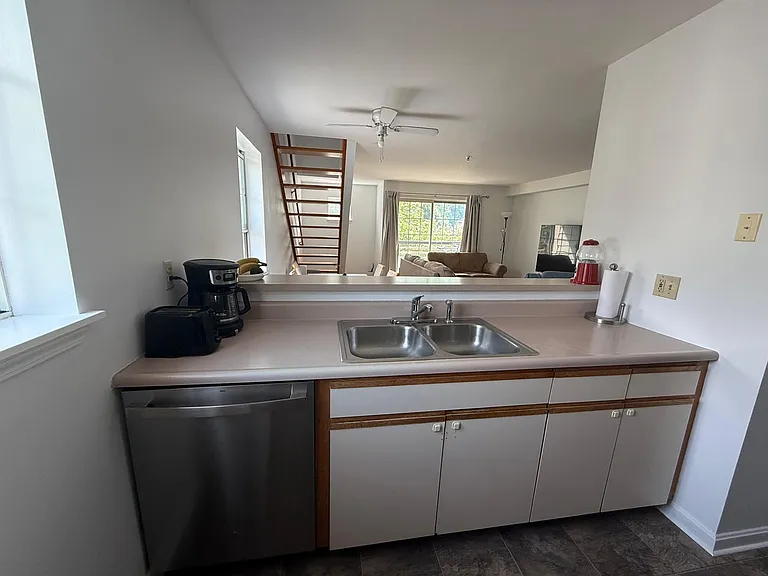 117 Hildred Dr #117 — Photo 35