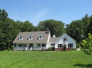 903 Farris St, Carterville, IL 62918