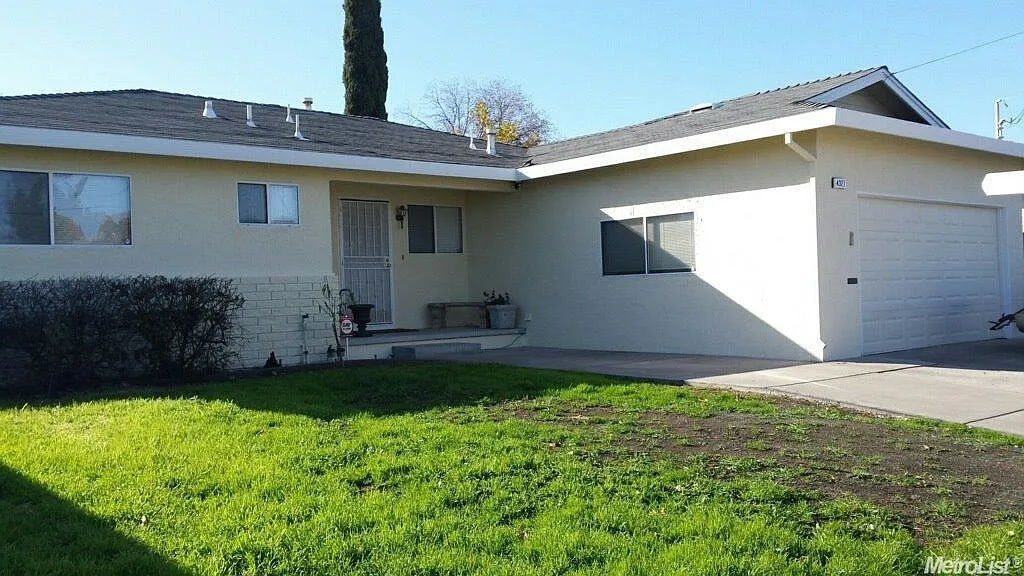 4321 Delta Fair Blvd photo 1