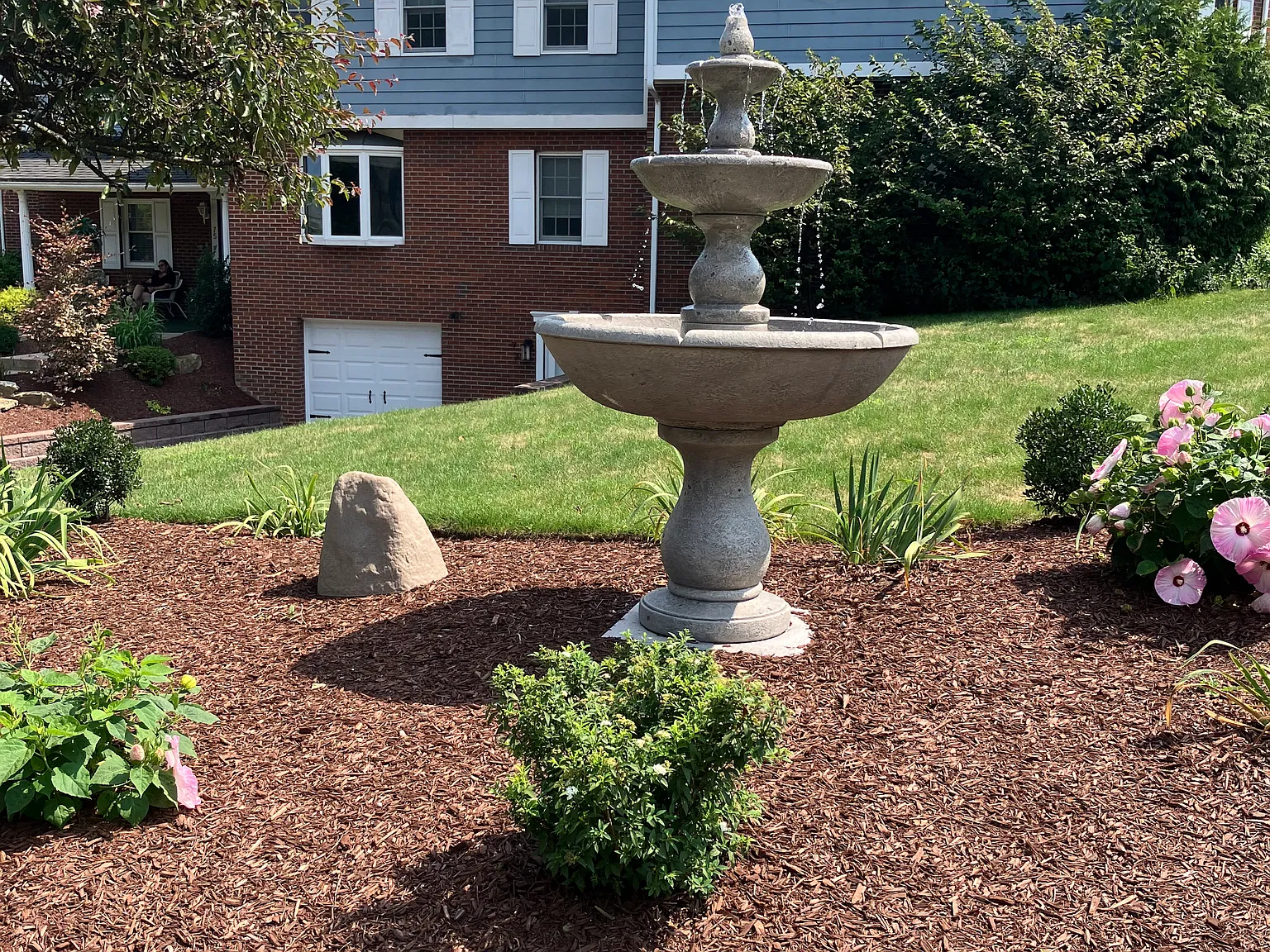 2 bed, 1.5 bath, 1200 sqft, $1,700 — Photo 2