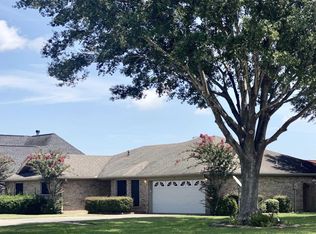 2521 Maple, Nederland, TX 77627