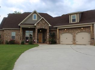 12 Creekside Trl, Forsyth, GA 31029