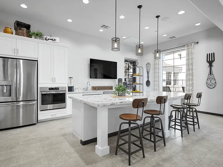 Mitchell Place Apartments — Photo 12