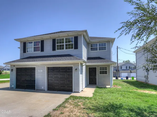 711 S Walker St #B, Webb City, MO 64870