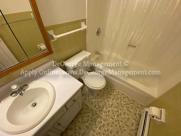 Georgetown Manor Apartments for Rent in West Irondequoit, NY — Photo 70