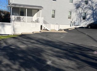 4710 Main St, Imperial, PA 15126