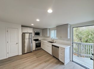 301 S 4th St #B, Rio Vista, CA 94571