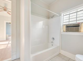 616 N 13th St, Corsicana, TX 75110