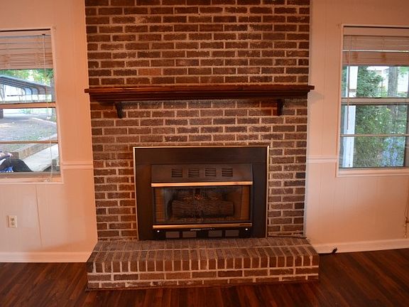 5th image of 558 Nance Rd