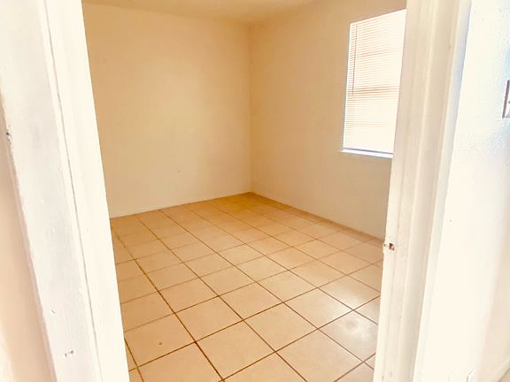 2nd image of 414 E Avenue A #205