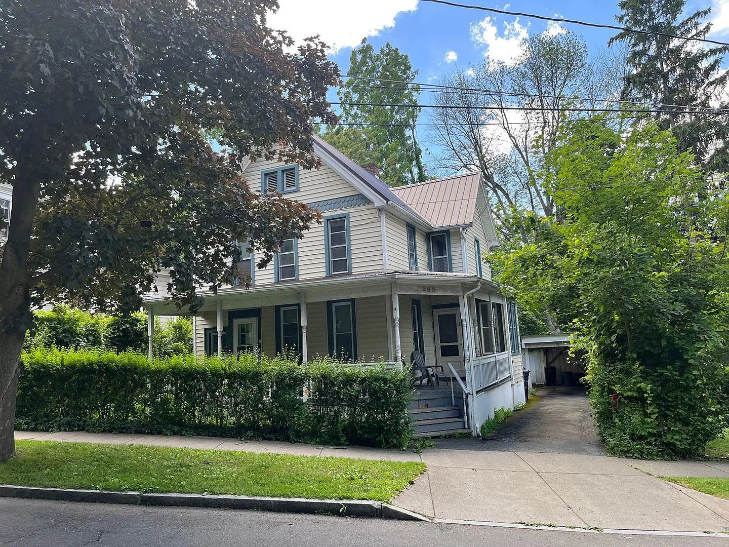 208 hudson st — Photo 2