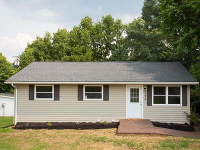 292 E Riverside Dr, Timberville, VA, 22853