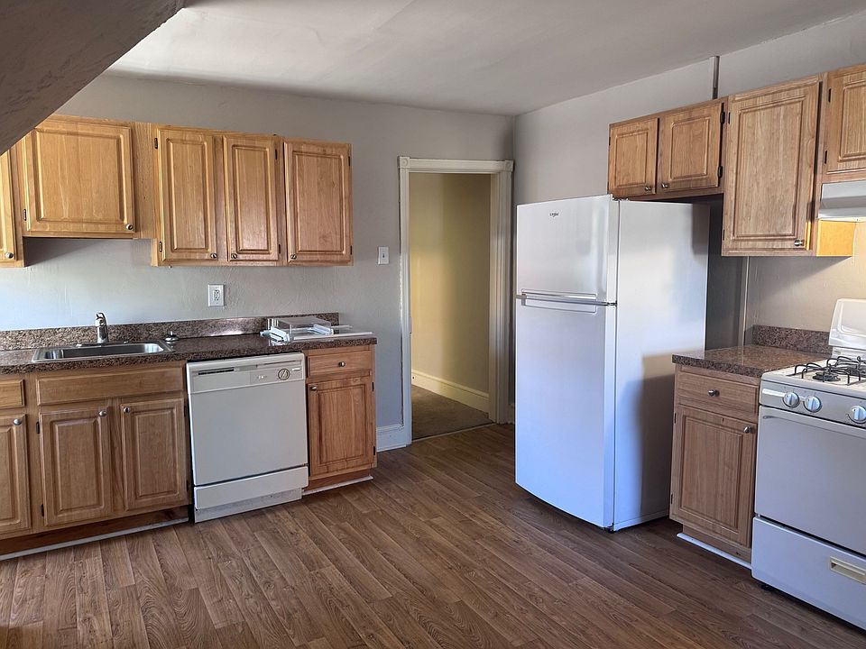 1st image of 207-11 Haverford Ave
