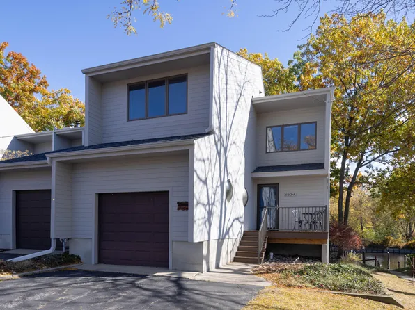 630 Virginia Ave #A, South Haven, MI 49090