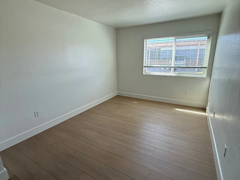 12719 Robison Blvd #14 — Photo 16