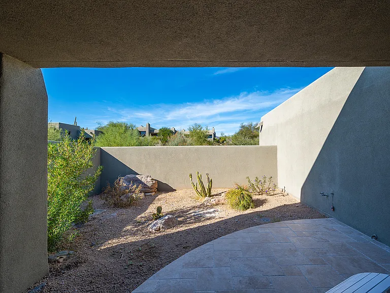 10071 E Graythorn Dr — Photo 34