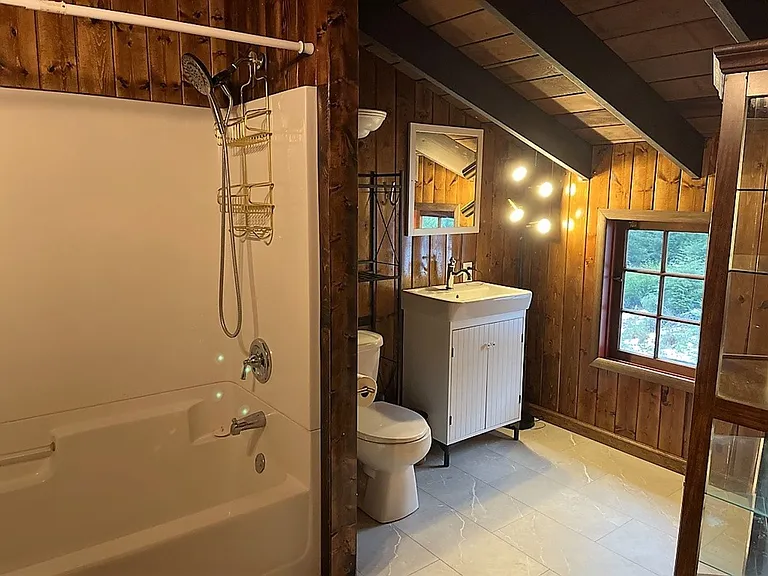 4548 & 4576 Greenwood Heights Dr — Photo 13